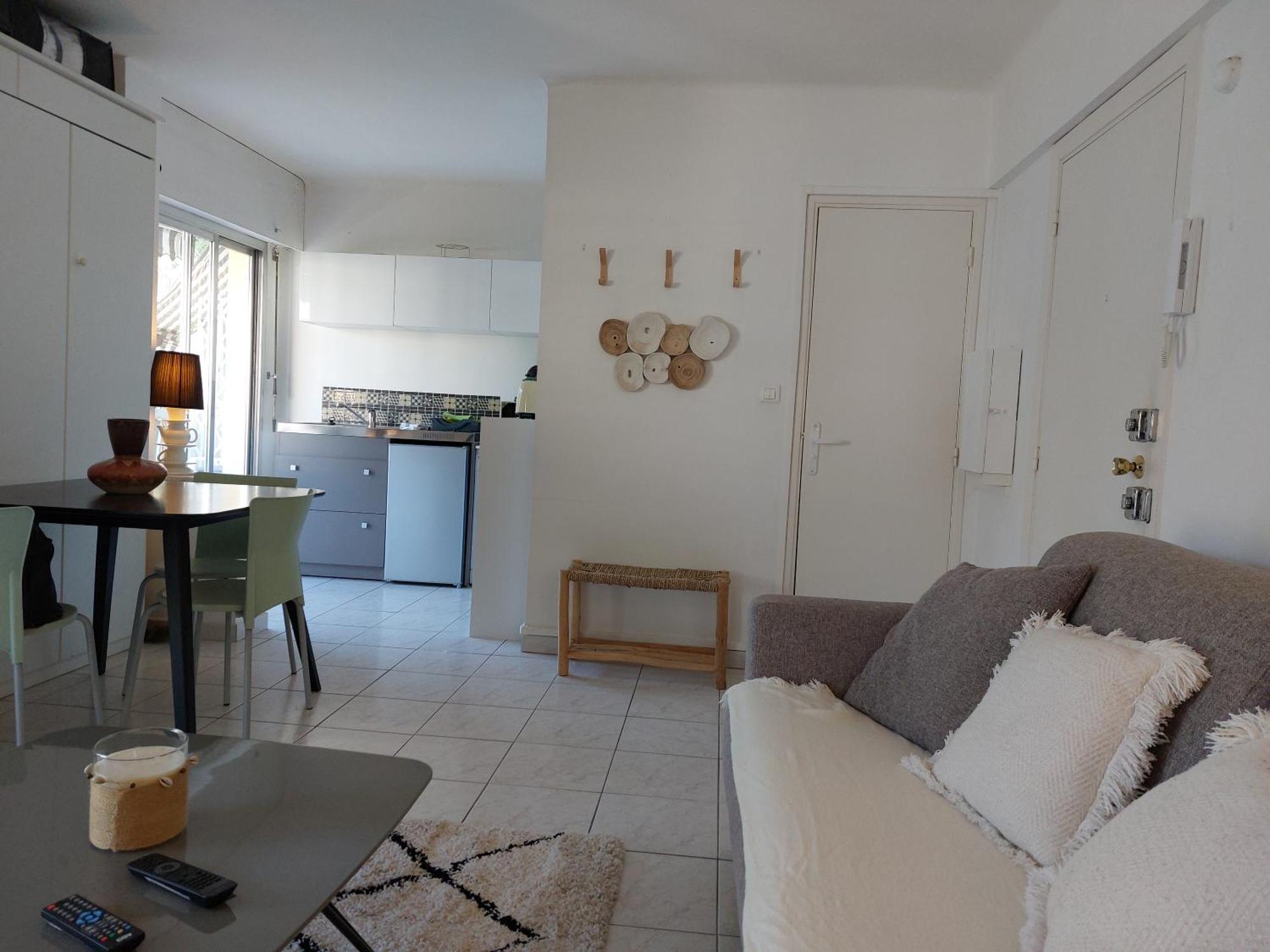 Studio Montrose Cannes - Axelle Loc'Appart ภายนอก รูปภาพ